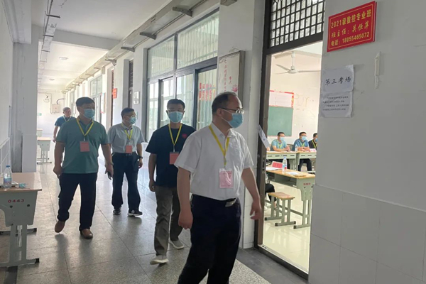 我县部分学校公开招聘紧缺专业人才面试工作举行