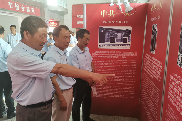 岳张集镇1.jpg