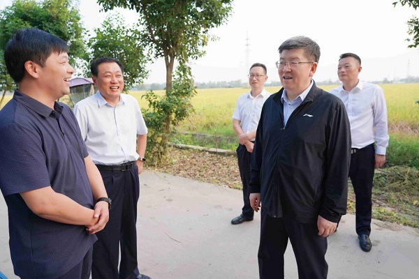 任书记2.jpg